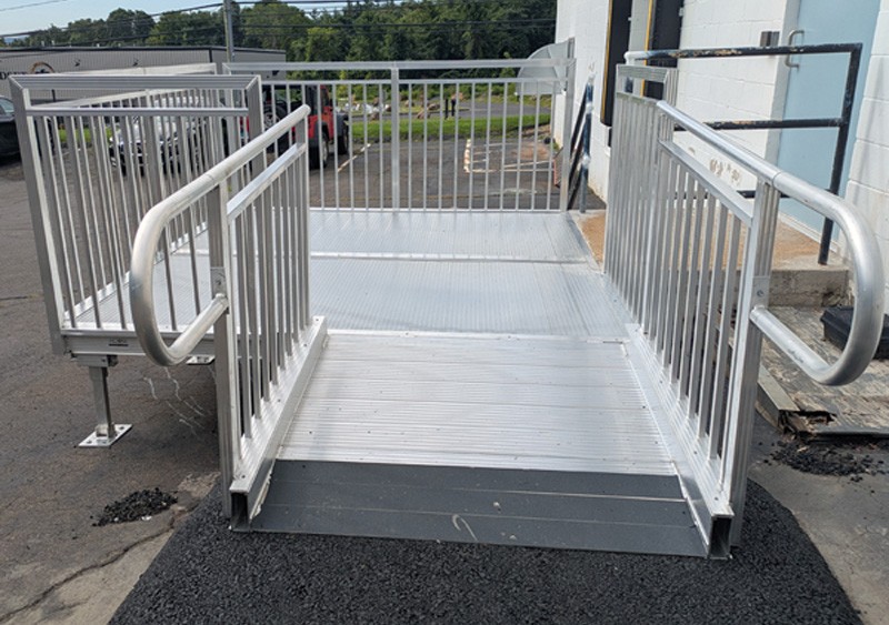 Aluminum Ramp - Platform